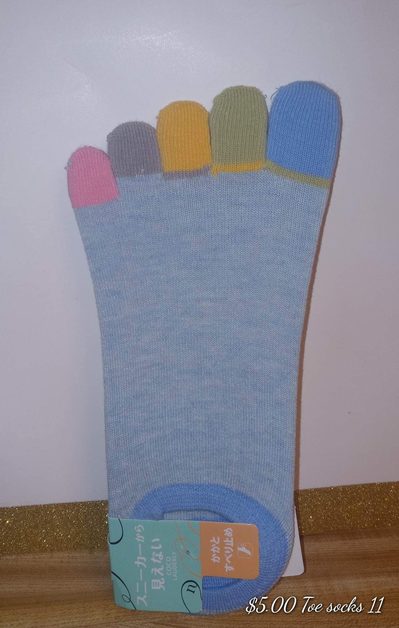 Toe socks