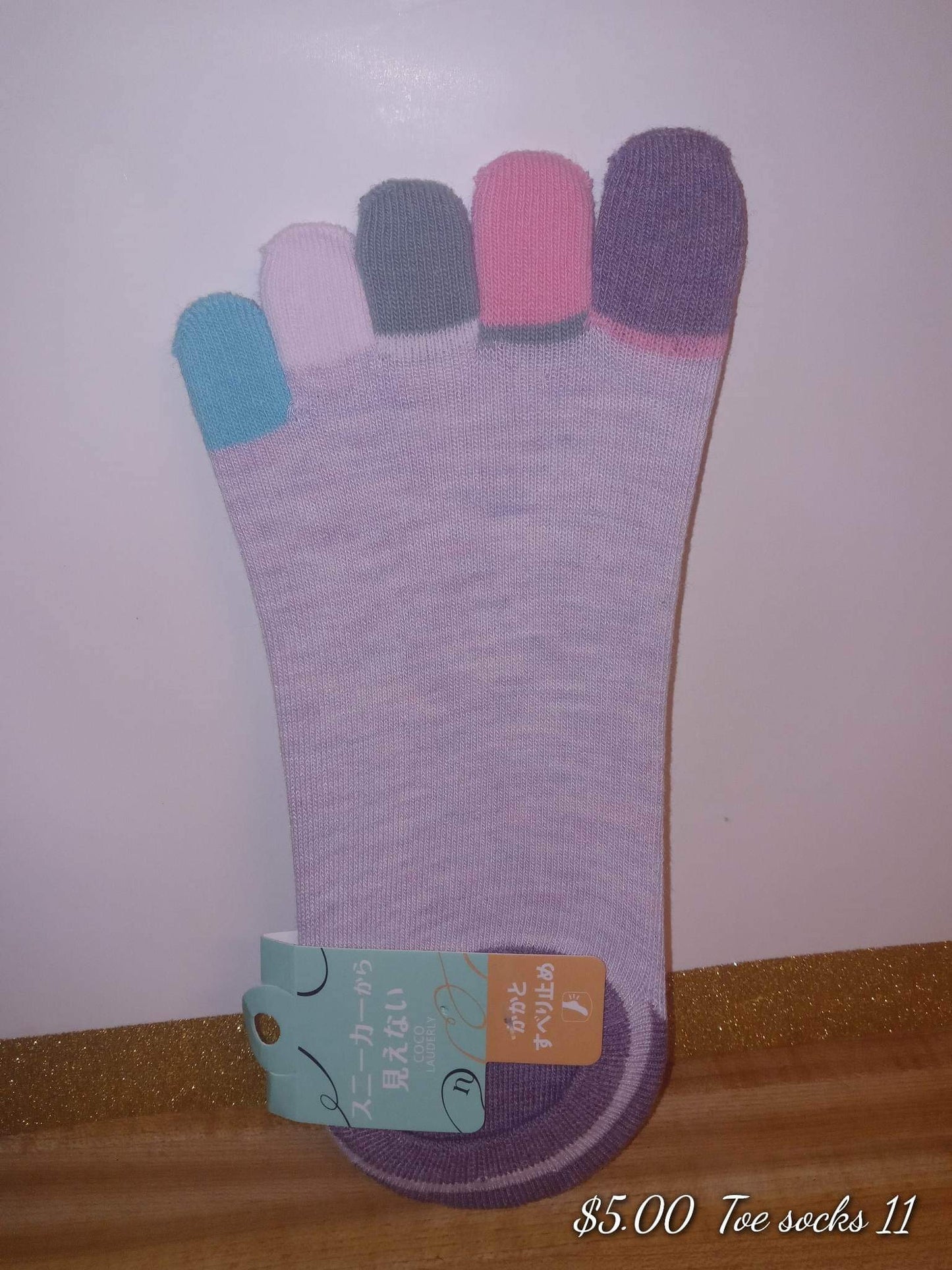 Toe socks