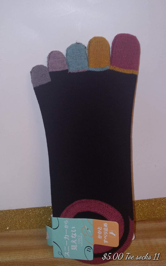 Toe socks
