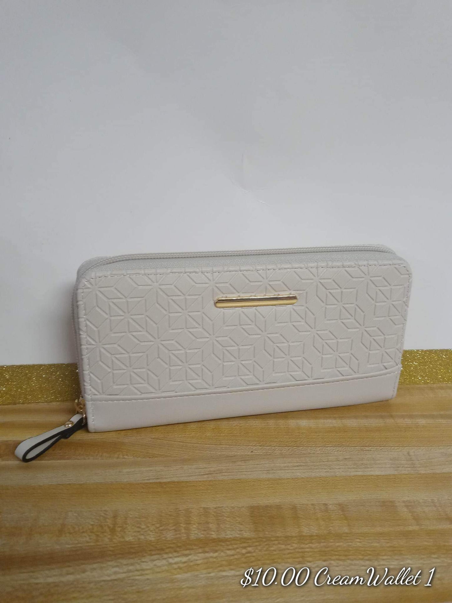 Cream Wallets